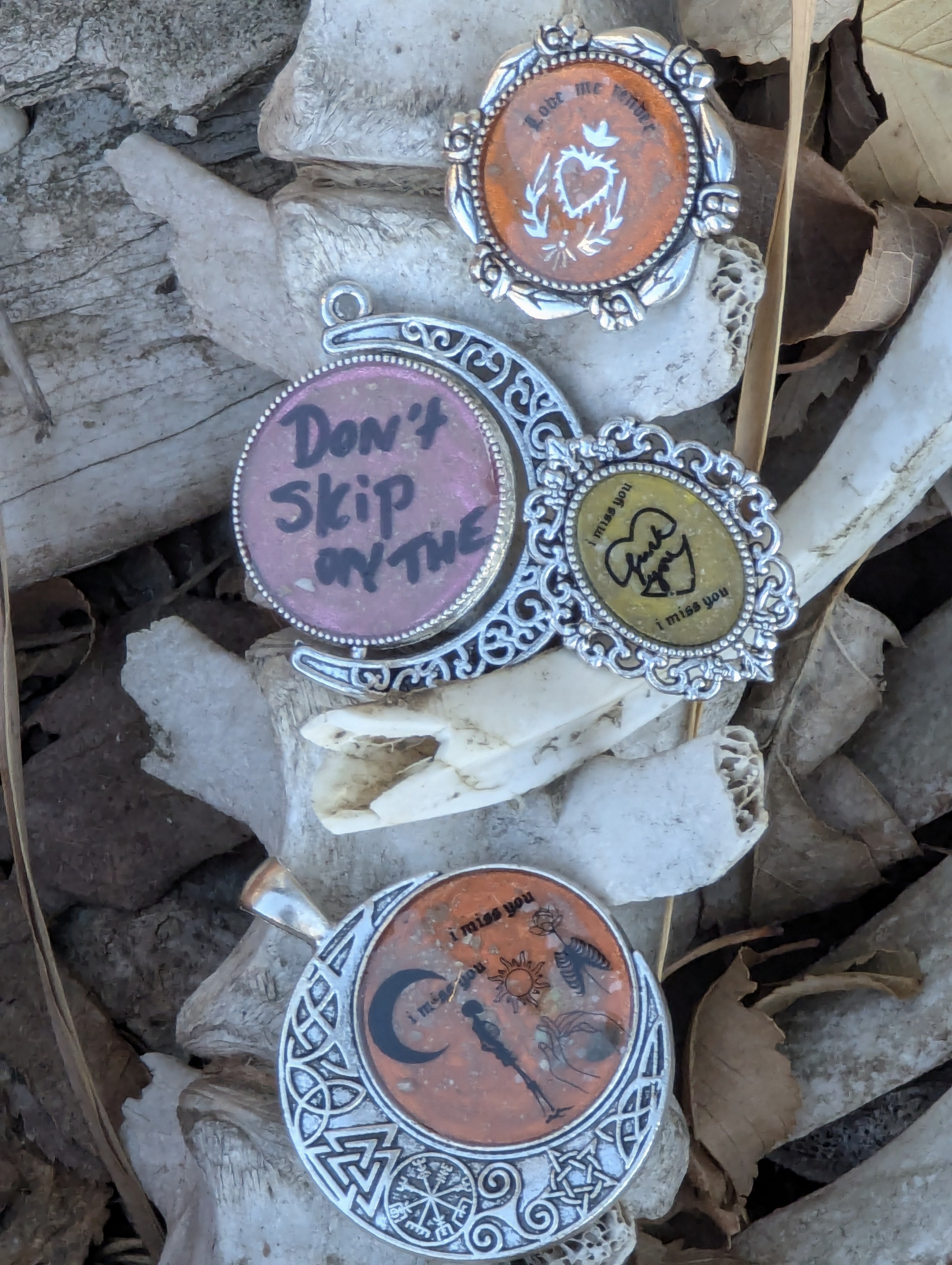 Grief, Creativity, and the Honor of Memorial Jewelry