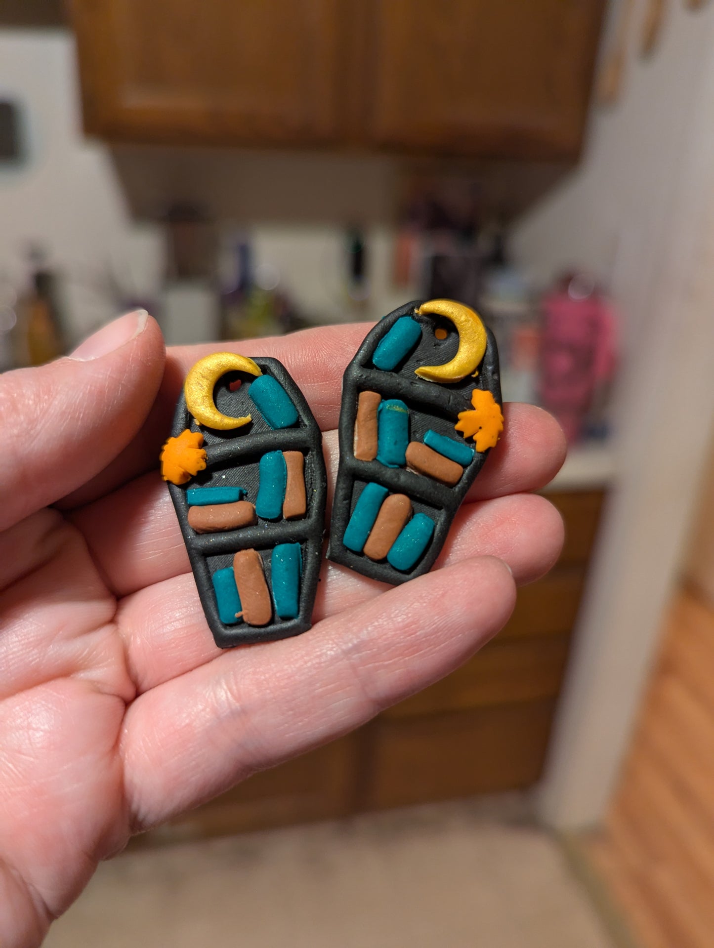 Coffin bookshelf earrings