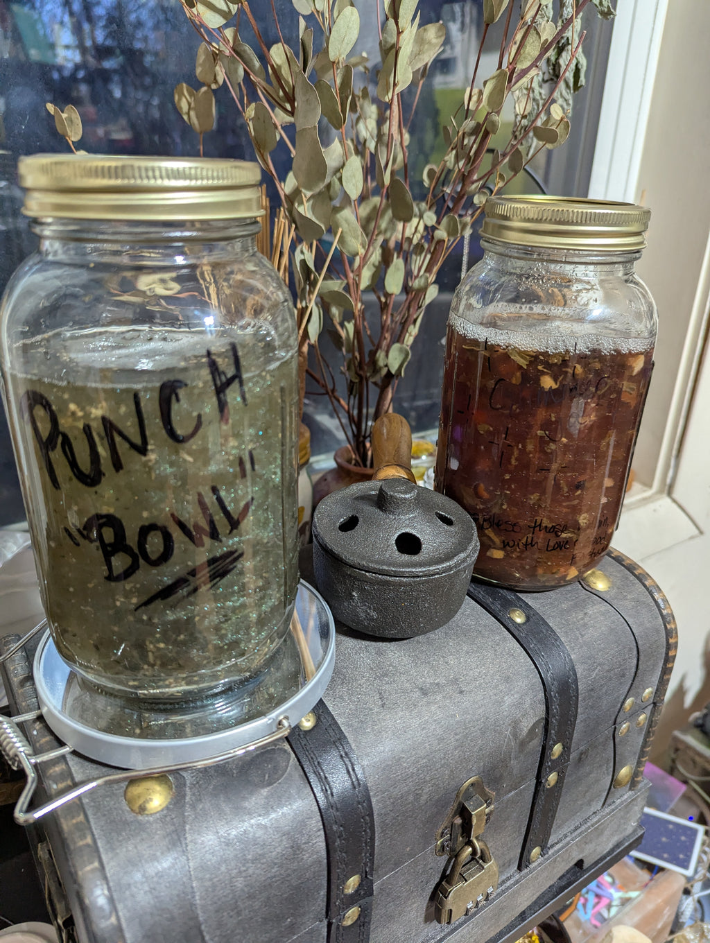 Punch Bowl & Glimmer Jar | Spell Facilitation